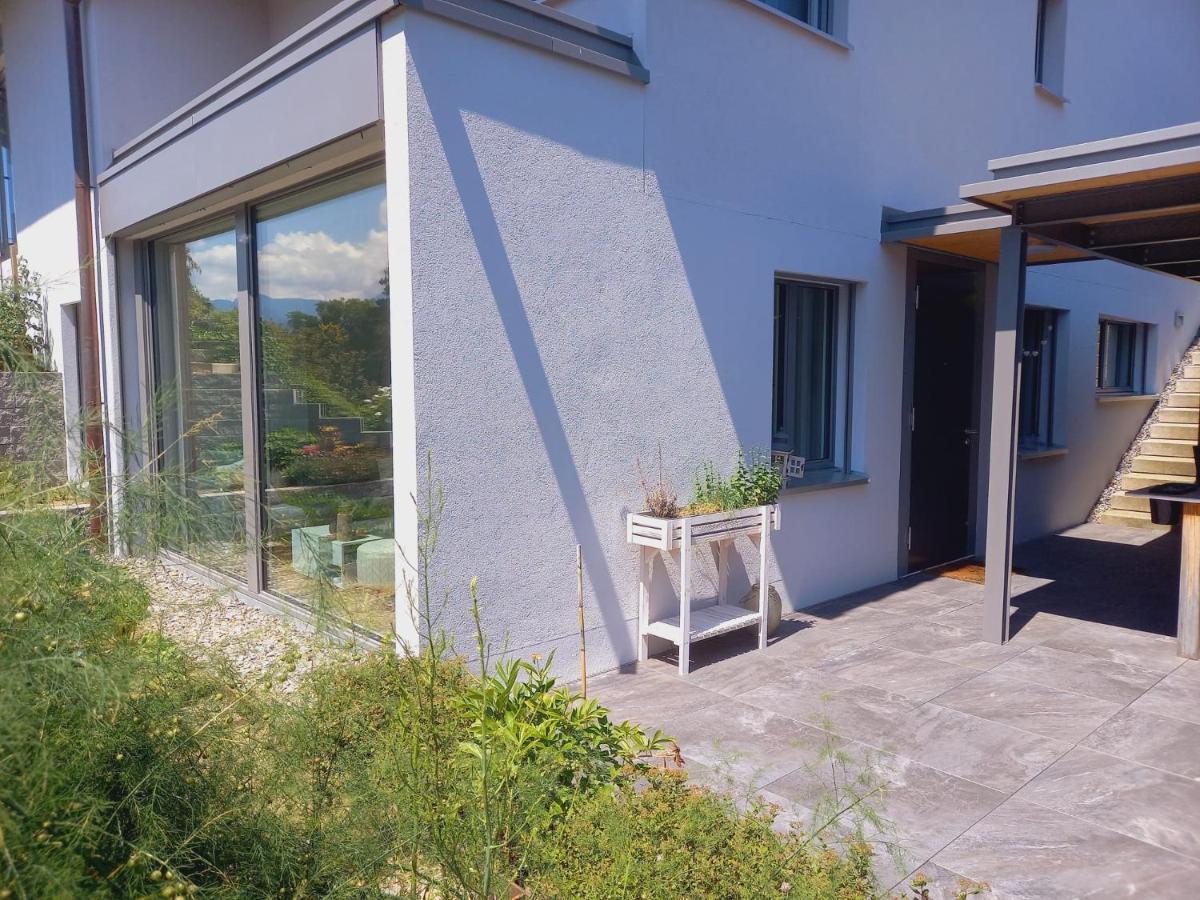 Neue An Stadtrand Mit Parkplatz Appartement *